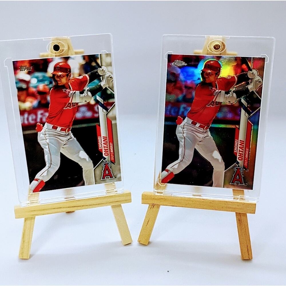 Shohei Ohtani #21 Refractor Topps Chrome & Topps Base Card 2020